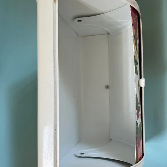 Vintage Metal Floral Bread Box with Roll Door fruit Motif - Picture 6 of 16